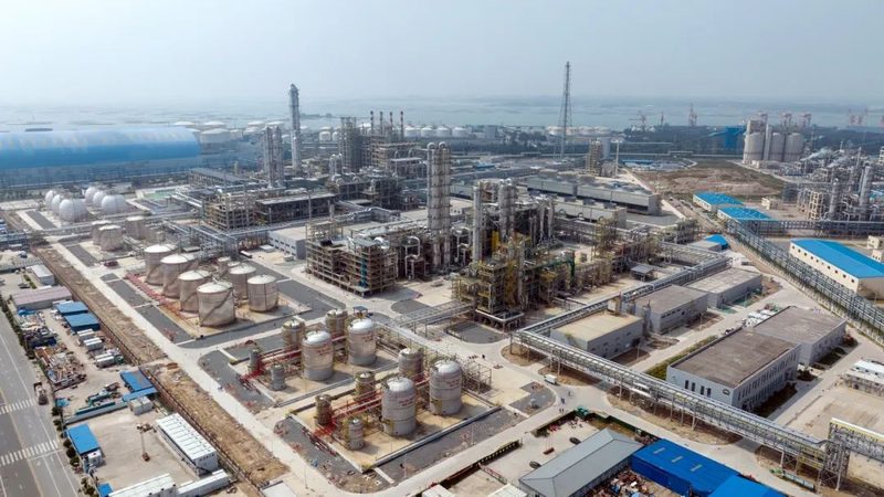 新型防水材料施工：一平方材料用量如何精准控制？**